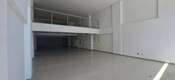 Loja Comercial de 420 m² para Alugar em Florianópolis!