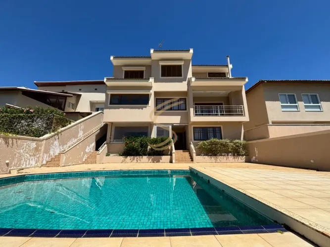 Casa com Piscina no Euroville 1 3 Quartos para Locação em Bragança