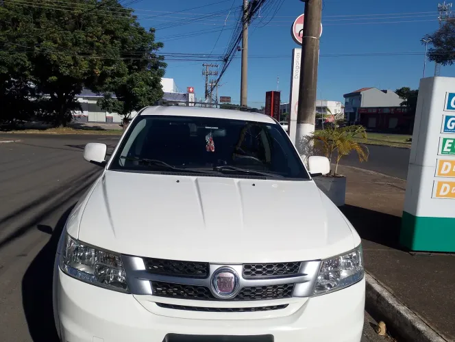 Fiat Freemont 2.4 16V 5P Aut. 2012