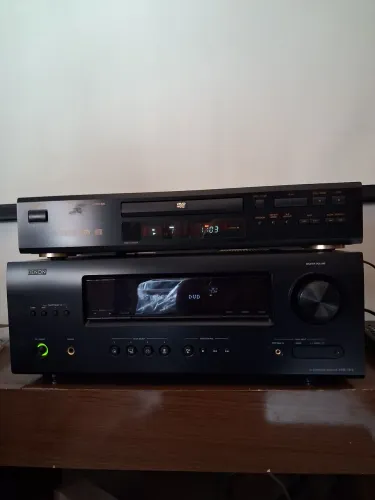 DVD DENON Dv800 funcionando perfeitamente,  todo revisado alt.12cmxlarg.46cmx30prof.15kilo