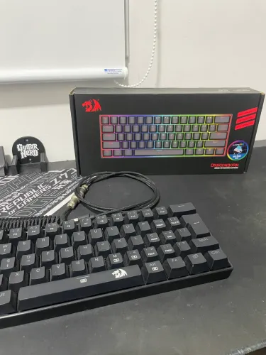 Teclado Mecânico Redragon Dragonborn + Acessórios