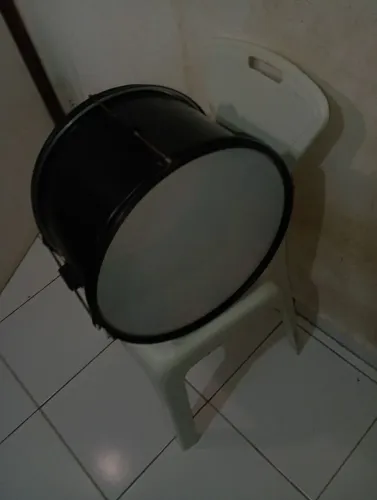 Surdo 16" Polegadas, "Curto" 4 Afinações, Peles Batedeira e Resposta,
