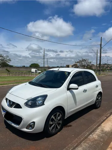 Nissan March SL 1.6 16V Flex Fuel 5P 2015