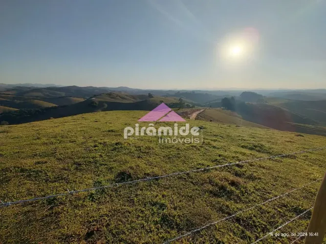 Lançamento Fazenda Retiro da Saudade Oriente: Terreno à venda, 30.223,21 m² por R$ 980.000