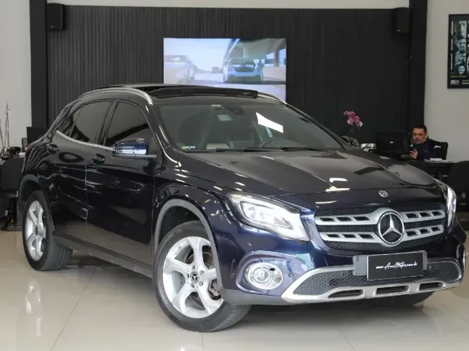 Mercedes-Benz GLA 200 Adv. 1.6/1.6 TB 16V Flex Aut. 2018