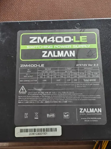Fonte de alimentação Zalman 400