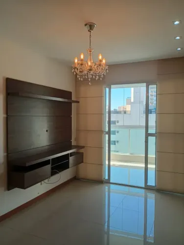 Apartamento à Venda em Itapuã | 65 m² | 2 Quartos