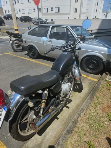 Suzuki Intruder 125