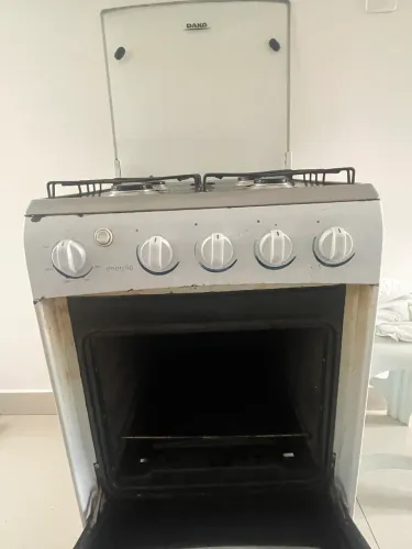 Vende-se fogão 4 bocas 