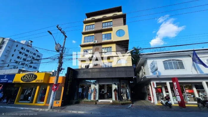 Excelente Apartamento 4 dormitório(s) em Centro - Palhoça