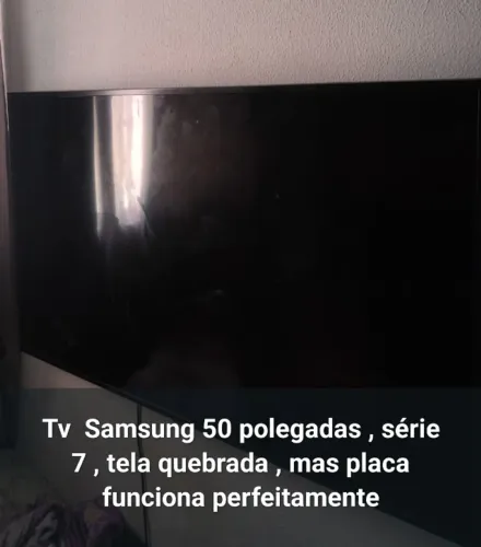 Televisão quebrada
