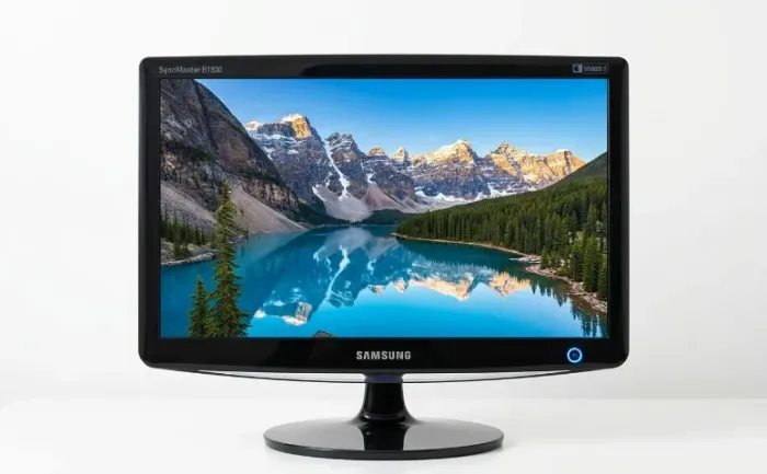 Monitor para Computador, Câmera ou Outros Dispositivos VGA - BIVOLT