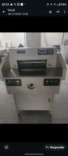 Guilhotina / Gráfica Rápida - 50 cm de boca - esq. eletrônico -  faca balancinho no botão.