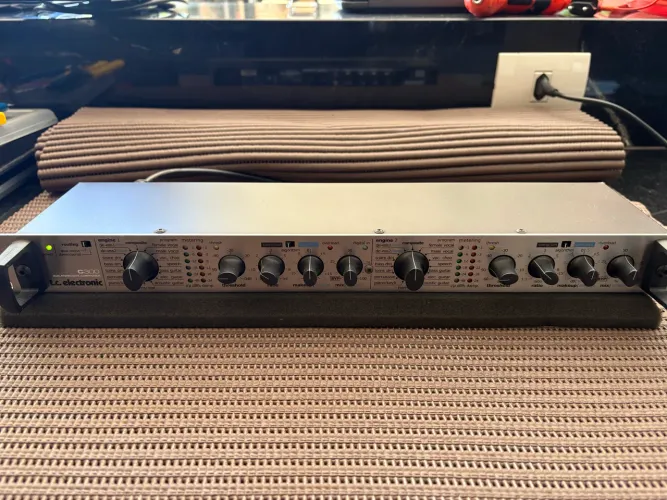 Compressor / Gate TC ELETRONICS C300 dual stereo