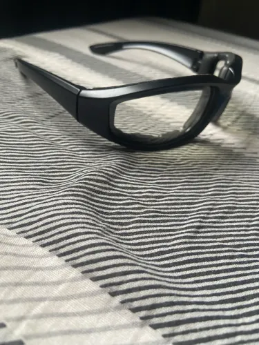 Óculos transparente