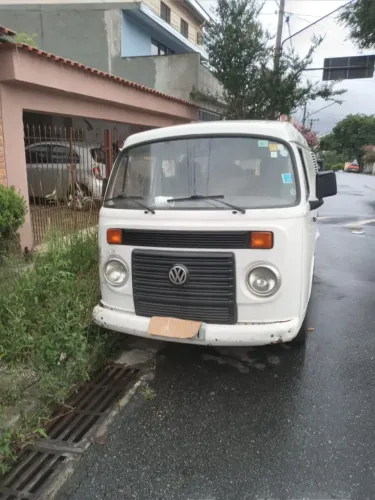 Volkswagen Kombi Furgão 1.4 MI Total Flex 8V 2010