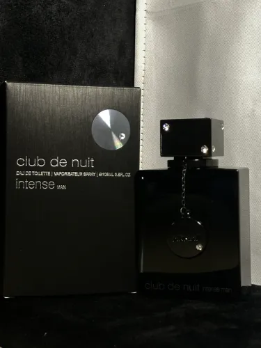 Perfume Árabe Club de Nuit 100ml (NOVO)