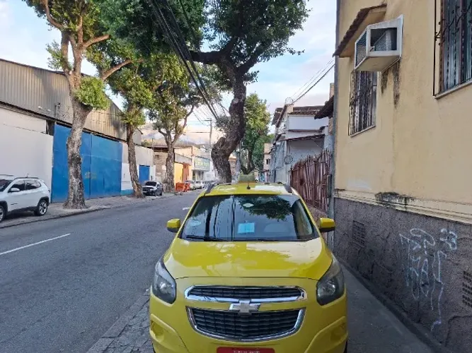 Chevrolet Spin LT 1.8 8V Econo.flex 5P Mec. 2016
