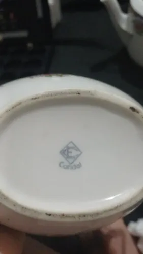 Vendo porcelana portuguesa