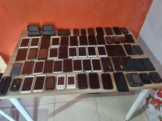Lote de celulares diversos modelos