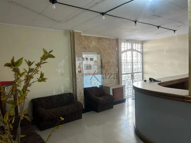 Oportunidade - Prédio Comercial - Centro - 810m².