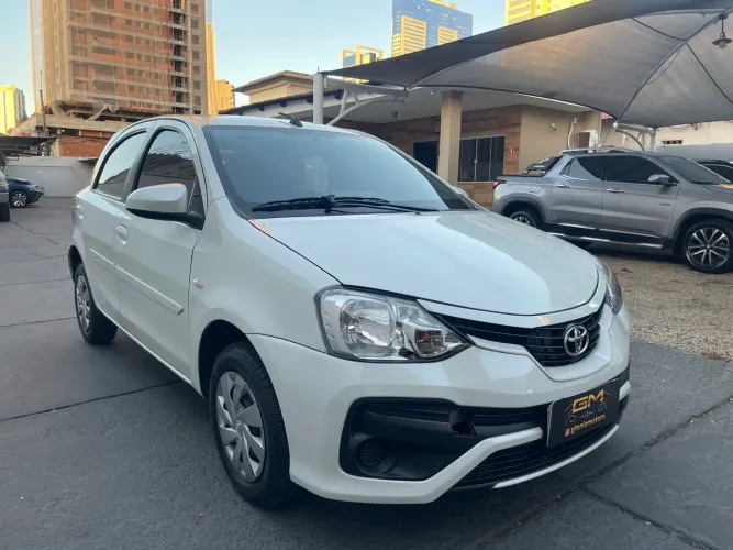 Toyota Etios XS 1.5 Flex 16V 5P Mec. 2018