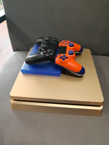Ps4 slim 1tb com gtav 
