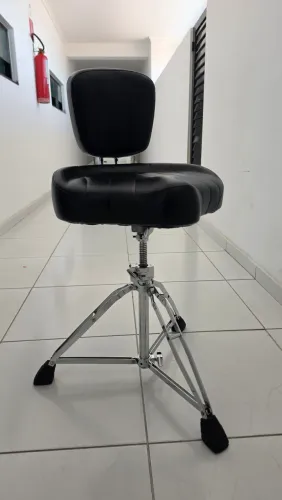 Banco Pearl com encosto