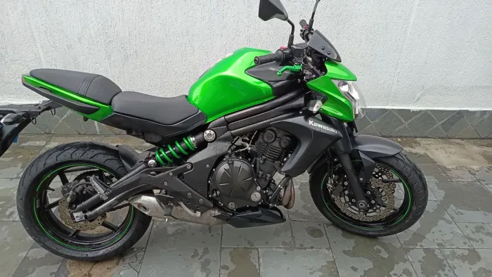 Kawasaki Er6n 2015 zerada