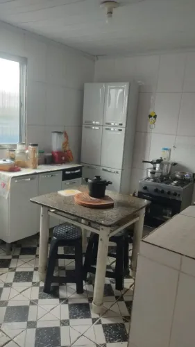 Casa pra vender bem localizada em frente de escola material de construção mercadinho perto