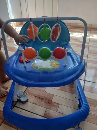 Estou vendendo esse andajar de menino