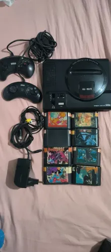 mega drive com 8 cartuchos
