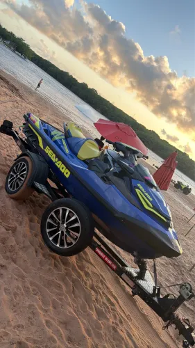 Seadoo wake pro 230