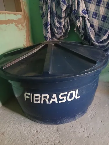 Caixa d'água de 1.000 litros