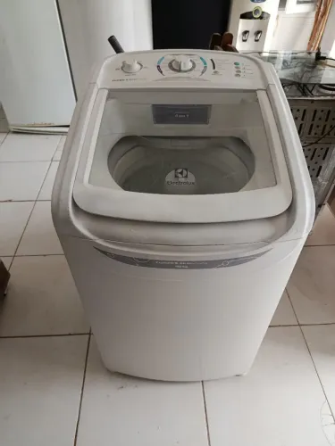 Máquina de lavar Electrolux 10 kg