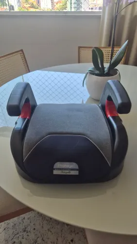 Assento Elevatório Burigotto Protege 15 a 36 kg