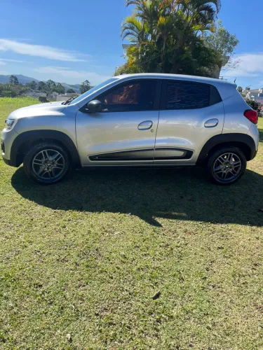 Renault Kwid Intense 1.0 Flex 12V 5P Mec. 2018