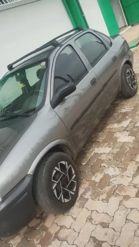 Chevrolet Corsa Sedan 1.0 MPFI 8V 71cv 4P 2004
