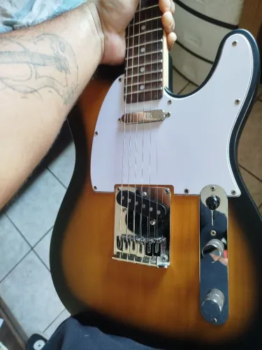 Guitarra Telecaster Squier by Fender
