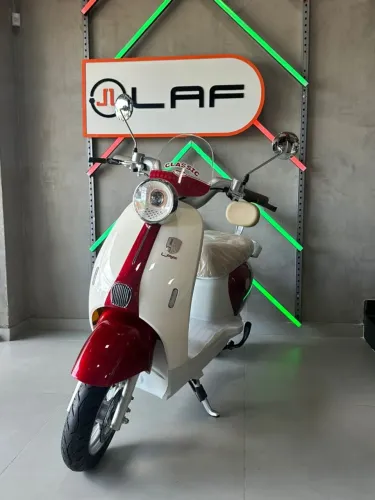 Scooter Elétrica Riviera - LAF 2026