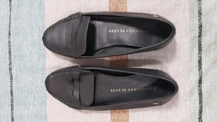 Mocassim em couro preto 