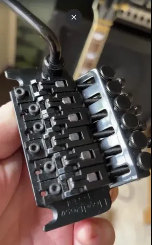 Vendo Floyd Rose Special All Black (Preta) com alavanca, molas e garras