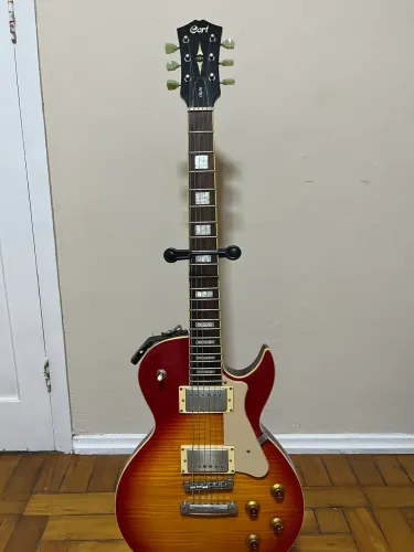 GUITARRA CORT CR 250 regulada!