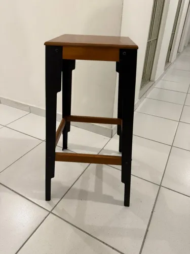 04 Banquetas altas para bancada e bistrô 