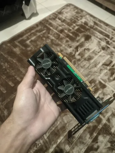 Placa de video gtx 1050 ti 4gb Galax