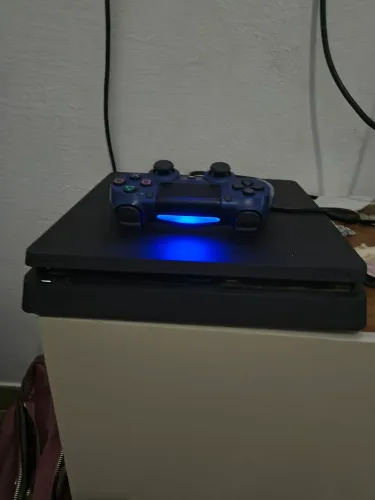 Ps4 slim 1tb