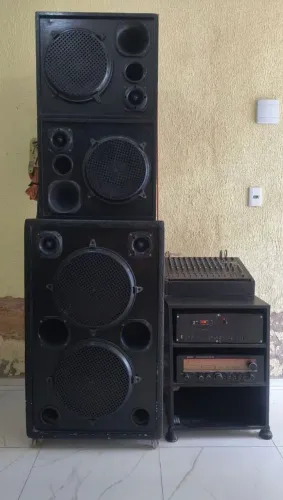 Vendo som de alta potencia para festas e pagodes e serestas - estado de novo