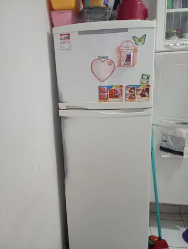 Vendo geladeira Consul