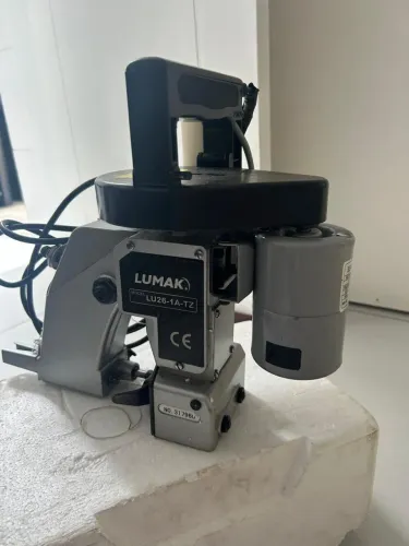 Máquina de Sacaria Portátil Lumak LU26-1A-TZ