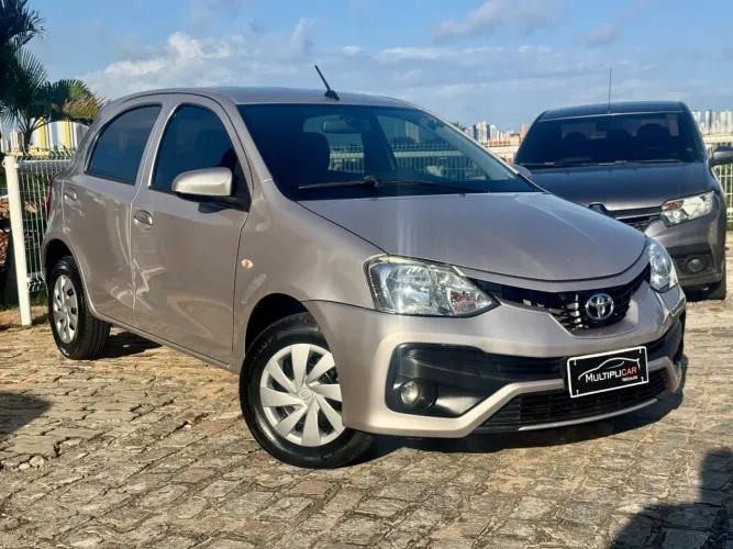 Toyota Etios X 1.3 Flex 16V 5P Mec. 2018